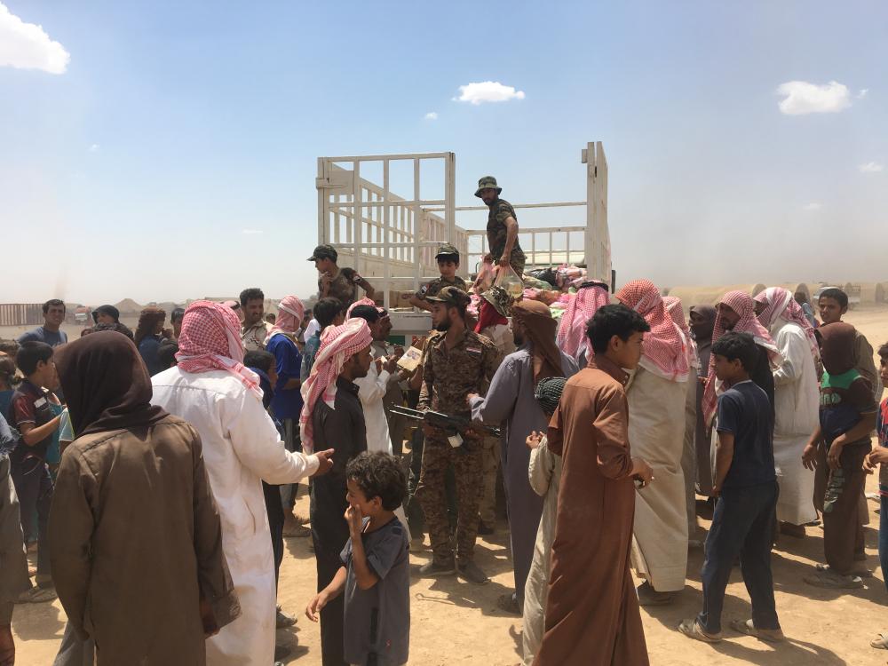 العتّبة العبّاسية المُقدّسة ترسل مساعدات إغاثيّة لنازحيّ الموصل