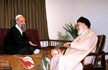 دیدنی/ تصویری از مرحوم آیت‌الله راستی کاشانی در کنار رهبر معظم انقلاب