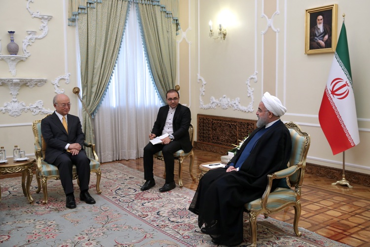 روحاني خلال استقباله امانو