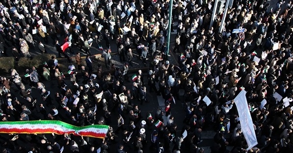 مسيرات لأهالي محافظة كردستان استنكارا لأعمال الشغب