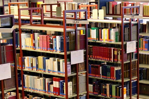 مكتبة جامعة "فرایبورغ" الألمانية