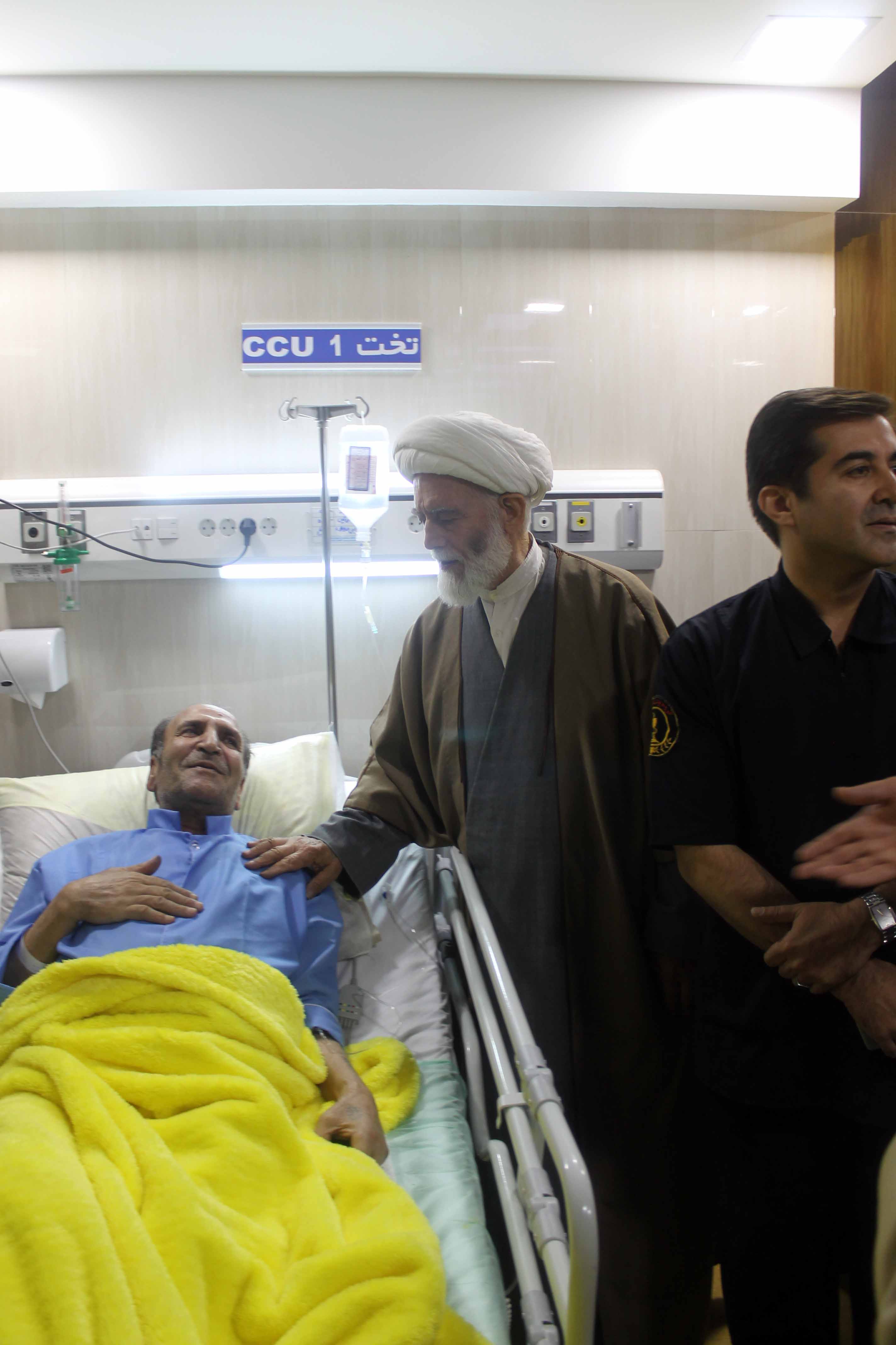 بازدید آیت الله طه محمدی از بیمارستان بو علی