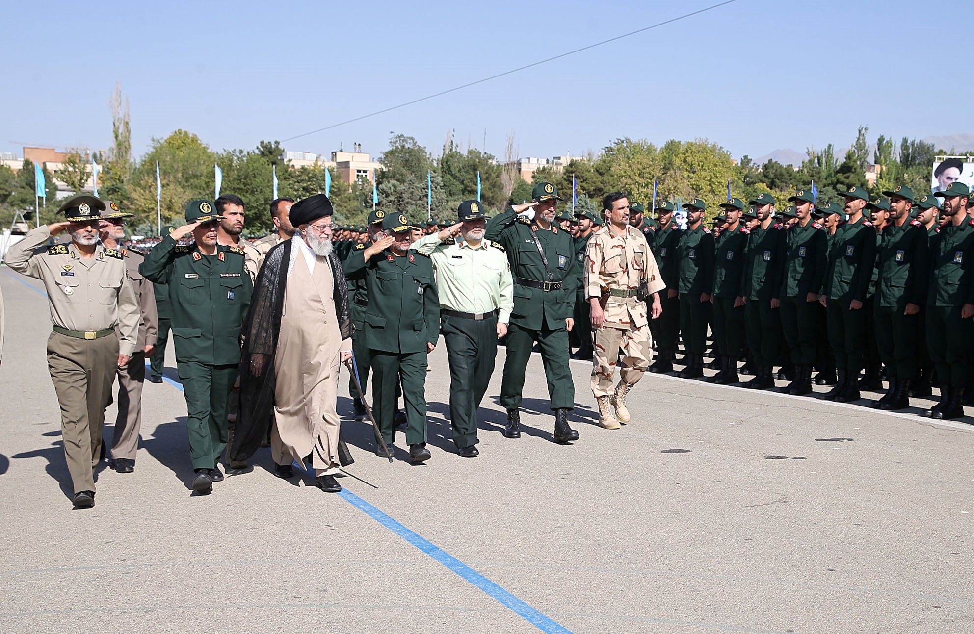 مراسم دانش‌آموختگی دانشگاه امام حسین با حضور فرمانده کل‌ قوا