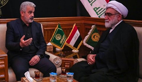 الأمين العام للعتبة العلوية يستقبل متولي العتبة الرضوية المقدسة