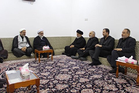 الأمينُ العامّ للعتبة الرضويّة المقدّسة في ضيافة موكب مضيف العتبة العبّاسية المقدّسة