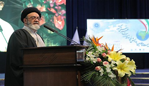 الجيش الايراني مختلف عن بقية الجيوش