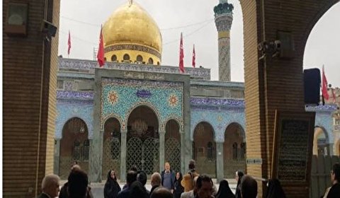 حضور اول قافلة للزوار الايرانيين في سوريا بعد دحر الارهاب