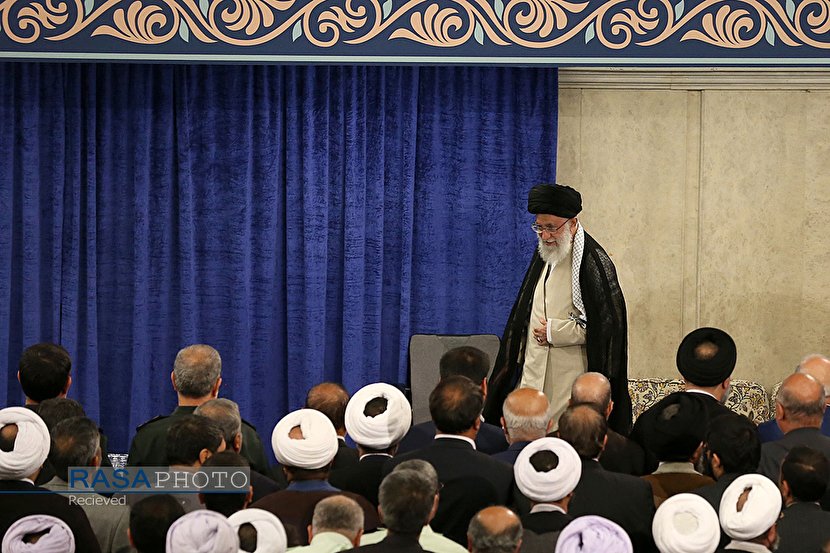 لقاء مسؤولي الجمهورية الاسلامية مع قائد الثورة