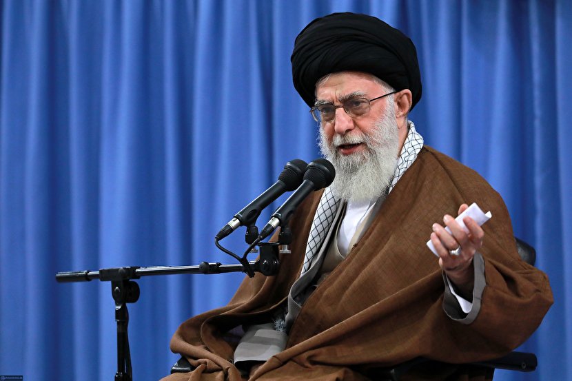 ارشادات قائد الثورة الاسلامية لطلبة العلوم الدينية