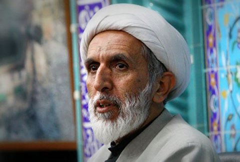 مواقف قائد الثورة الاسلامية مدعاة لعزة فريدة للامة الاسلامية