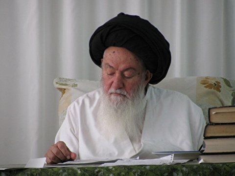 المرجع الديني آية الله السيد محمد الحسيني الشاهرودي في ذمة الله