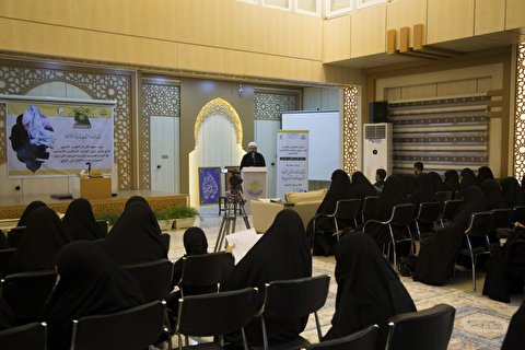 معهد القران النسوي يختتم مسابقتة التمهيدية لقارئات وحافظات محافظة النجف الأشرف ويعلن أسماء الفائزات