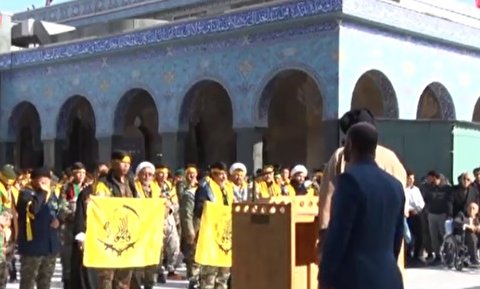 حفل بهيج بمقام السيدة زينب عليها السلام في ذكرى ولادتها