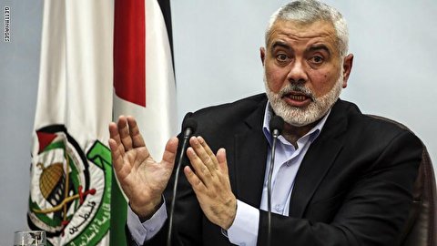 اسماعيل هنية يعزي قائد الثورة الإسلامية بوفاة شيخ الإسلام