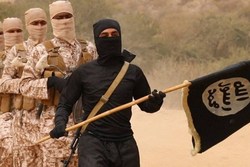 آمریکا در حال آموزش عناصر داعش در غرب عراق است