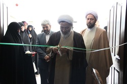 مدرسه علمیه حضرت آمنه خواهران افتتاح شد