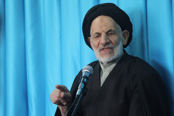 جوانان از برخی دروغها و سیاست بازیها در جامعه ناراحت هستند