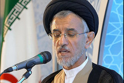 اعتکاف نشانه جامعه اسلامی