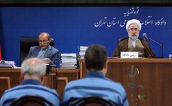 پنجمین جلسه رسیدگی به اتهامات علی دیوان اداری و ۸ متهم دیگر برگزار شد