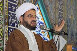 مجلس مردمی و در تراز انقلاب اسلامی نباید مجیزگوی دولت باشد