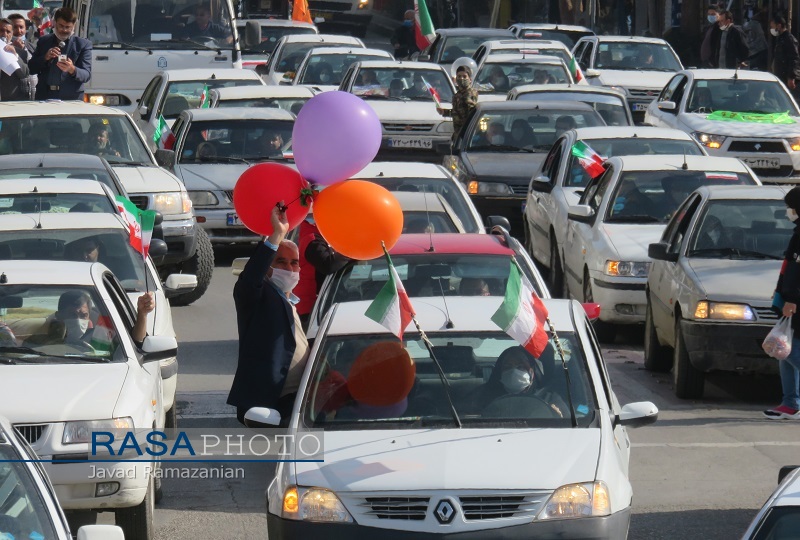شگفتانه انقلابی مردم دامغان در راهپیمایی خودرویی/ حماسه دیگری در ۲۲ بهمن
