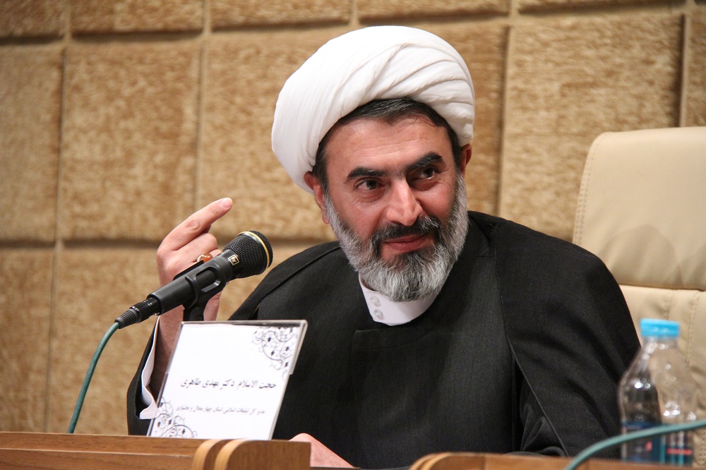 نشست تخصصی تبیین مهمترین شاخصه‌های مکتب امام خمینی در شهرکرد