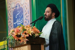 راه اندازی پویش هر خانه یک حسینیه از سوی قرارگاه جهادی حوزه اصفهان