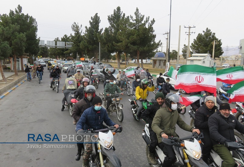 مرکب‌هایی مزین به پرچم عشق، فریاد‌هایی متبرک به نام الله