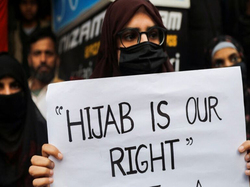 ممنوعیت حجاب در هند، نقض آزادی زنان و دختران