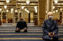 مصر، زمان نمازهای مستحب رمضان را به نیم ساعت کاهش داد