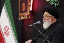 امام رضا جریان امامت را از سقوط قطعی نجات دادند