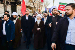 حضور حضرت آیت الله نوری همدانی در راهپیمایی ۲۲ بهمن ۱۴۰۱