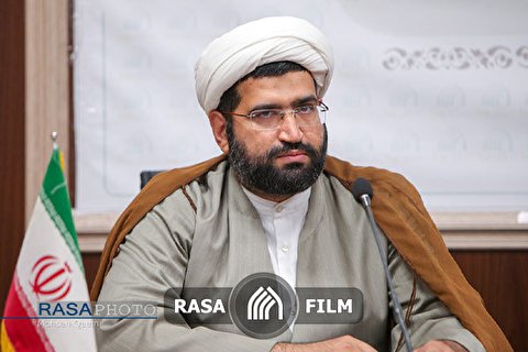 مکتب امام خمینی همواره از هدف‌های مهم جریان تحریف بوده است