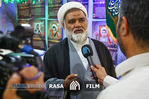 راهکارهای نهادینه کردن فرهنگ ایثار و شهادت در بین طلاب جوان