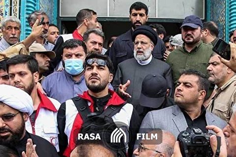 حضور سرزده رئیس‌جمهور در منطقه‌ سیل زده فیروزکوه