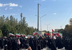 تجمع دانشجویان انقلابی برای چندمین روز در دانشگاه فردوسی