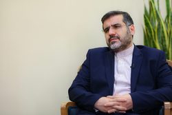 هنرمندانی که قانون را رعایت نکنند خودشان انتخاب کردند که همکار ما نباشند