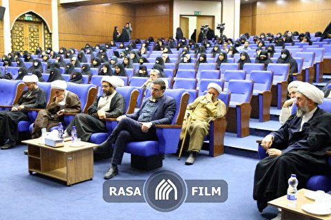 برگزاری آیین مشترک آغاز سال تحصیلی جدید حوزه علمیه خواهران و جامعه الزهرا