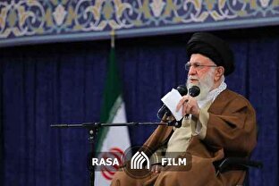 همه باید برای حضور مردم در صحنه تلاش کنند