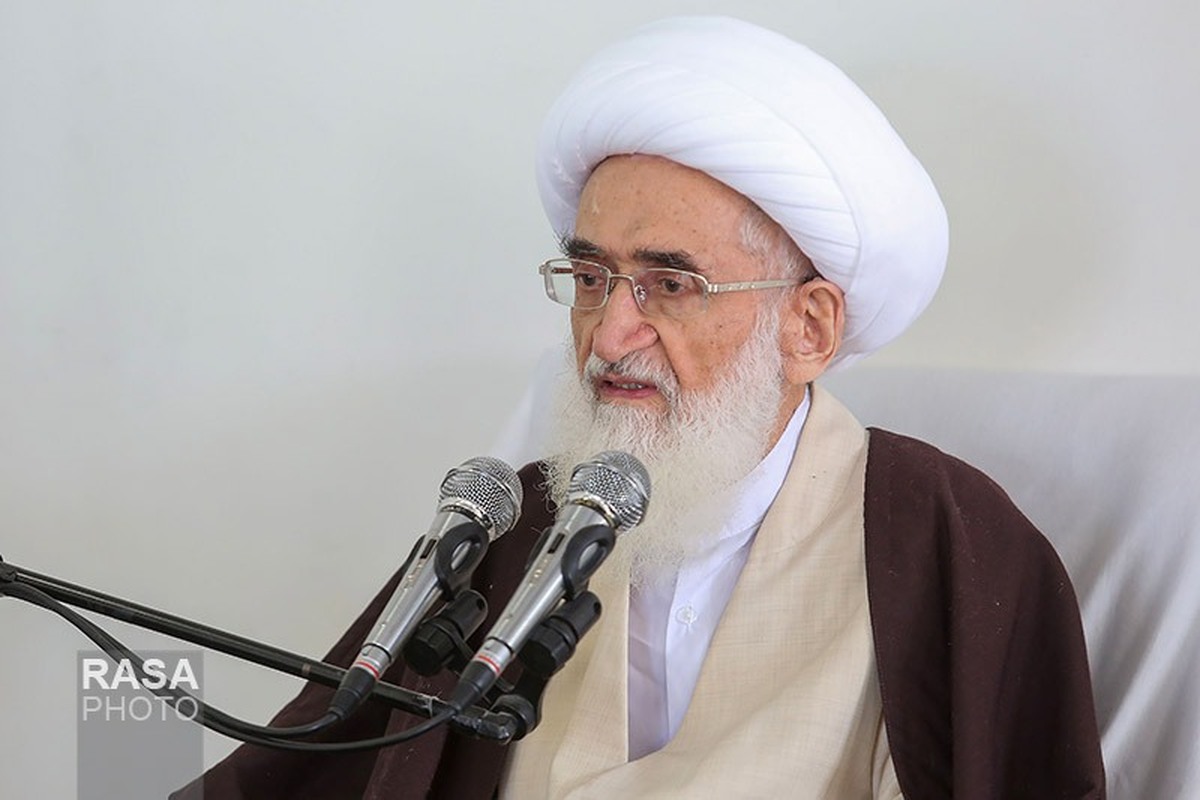 مسؤولان برای معرفی شخصیت امامزاده علیبن محمد باقر تلاش کنند