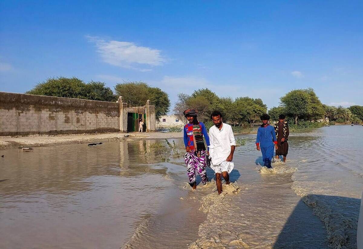 اعلام آمادگی گروه های جهادی حوزوی برای امدادرسانی به مردم سیل زده سیستان و بلوچستان