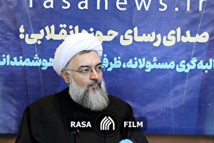 حضور در شبکه‌های اجتماعی برای اساتید حوزه و دانشگاه ضروری است