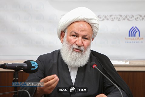 آثار علمی مؤسسه امام خمینی در  زمینه علوم انسانی اسلامی درخشان است