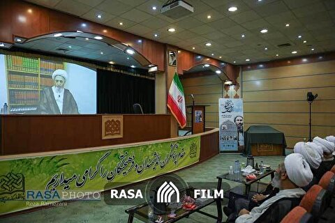 پیام تصویری آیت الله سبحانی به همایش ملی شیخ شهید