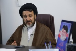 تسلیت حجت الاسلام والمسلمین رضوی مهر به رئیس مرکز خدمات حوزه