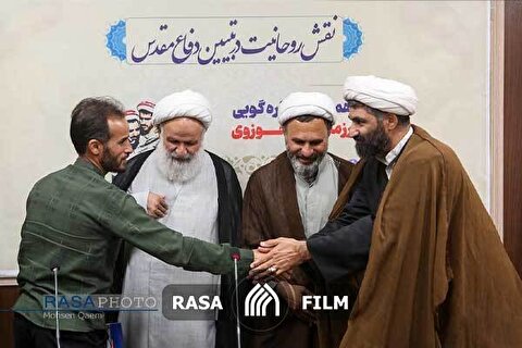 تجلیل از پدر طلبه شهید «مهدی زاهدلویی