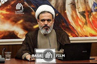 صبر و انتظار بر فرمان و عملکرد ولی اولین قدم از نصرت است