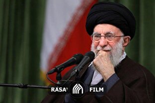 لزوم پاسداشت زبان فارسی در مقابل هجوم زبان‌های بیگانه