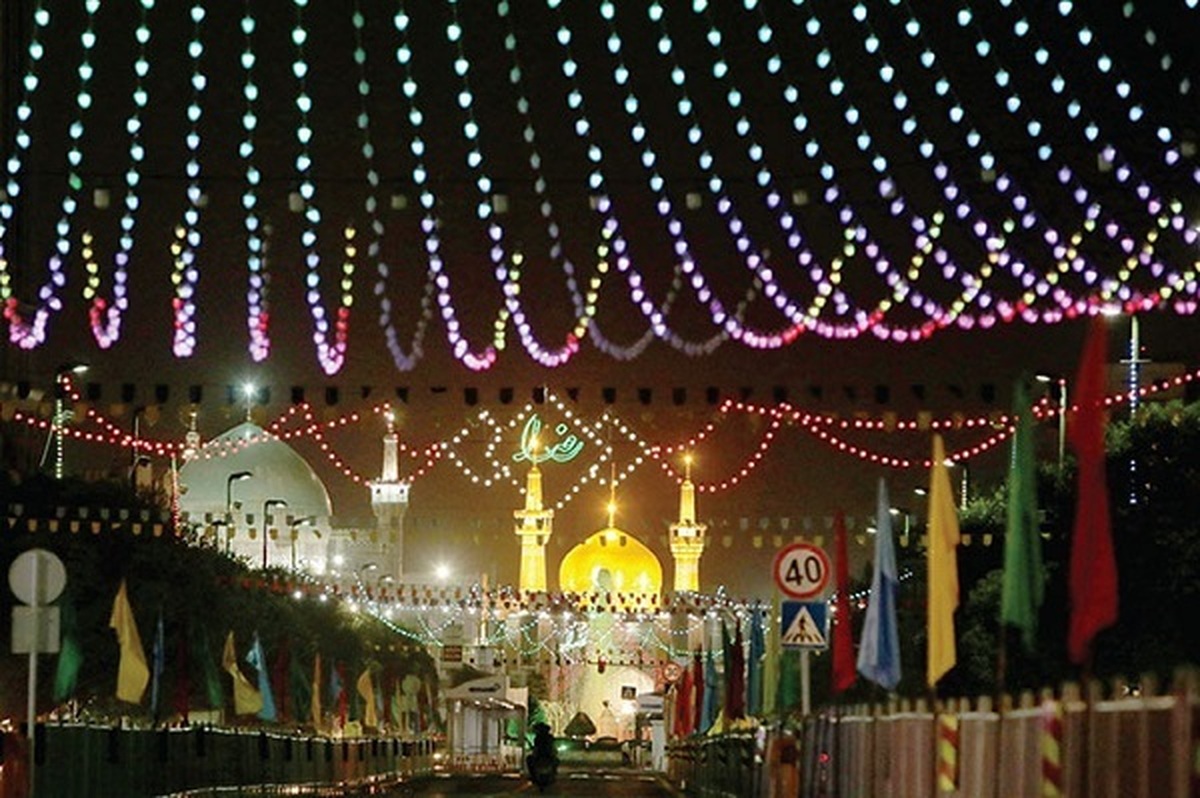 نور باران اماکن مذهبی فارس در جشن امام رئوف