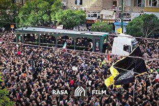 شهید خدمت در حلقه عاشقان